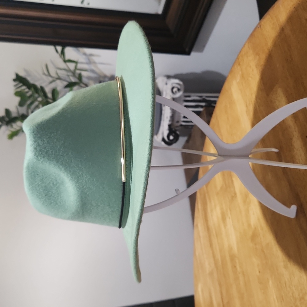 Brand New! Mint Green Dress Hat Gold Belt Accent !
